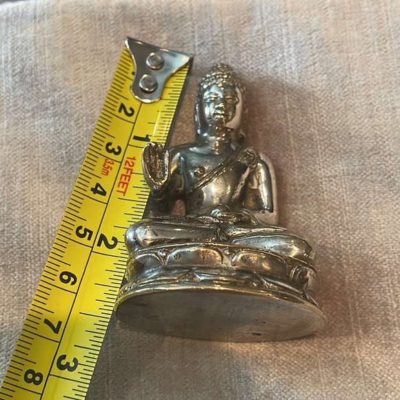 Vintage Silver Buddha Hand Raised - Picture 8 of 12